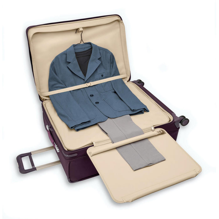 Briggs & Riley NOUVEAU Baseline Baggage Extra-Large Spinner