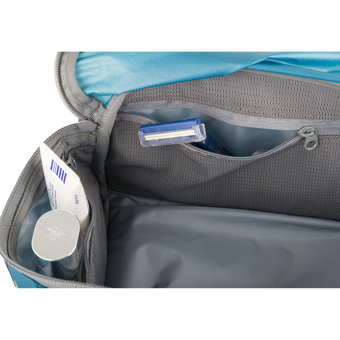 Travelling Light Small Toiletry Case