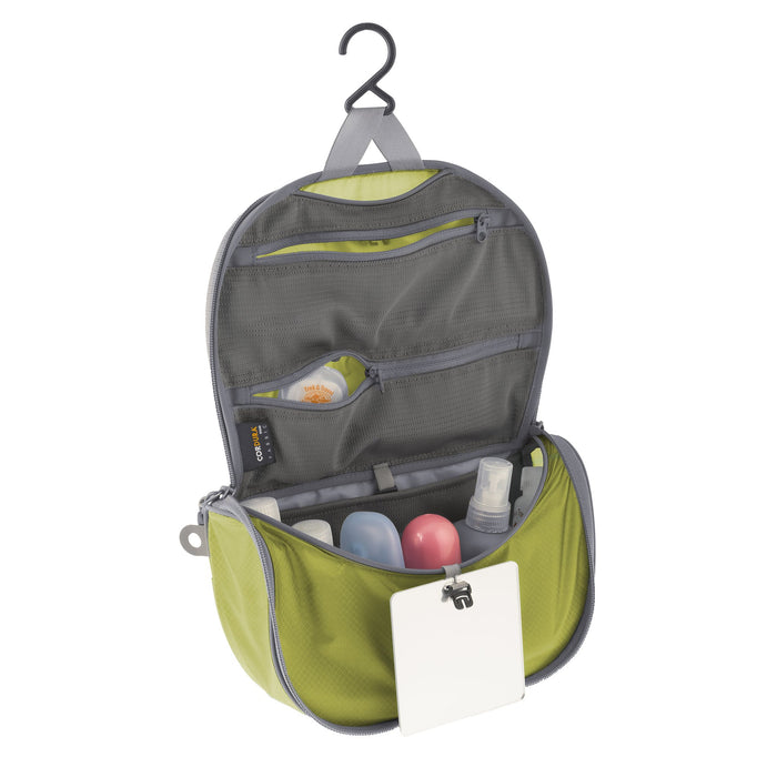 Travelling Light Small Hanging Toiletry Bag