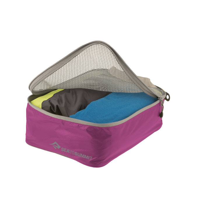 Travelling Light Small Garment Mesh Bag