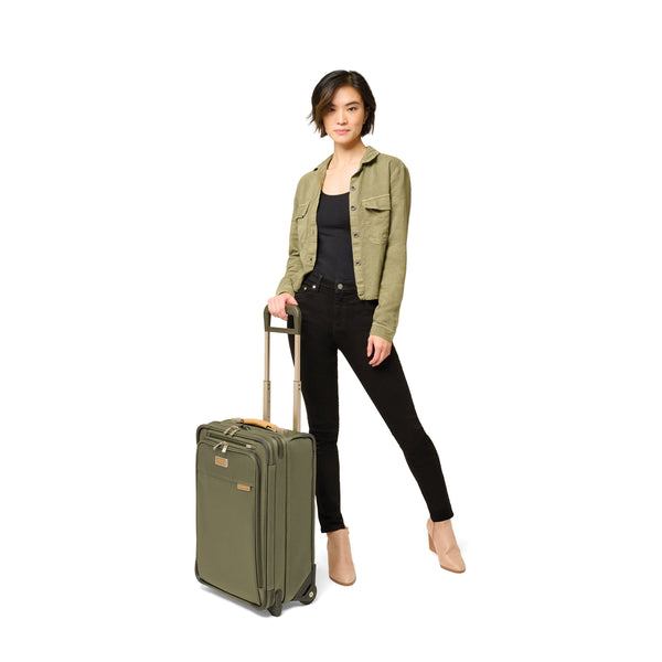 Briggs & Riley Baseline Essential 2-Wheel Carry-On Suitcase