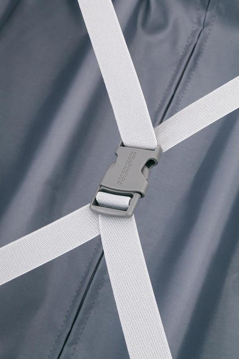 Detail of American Tourister Curio suitcase's secure buckle strap