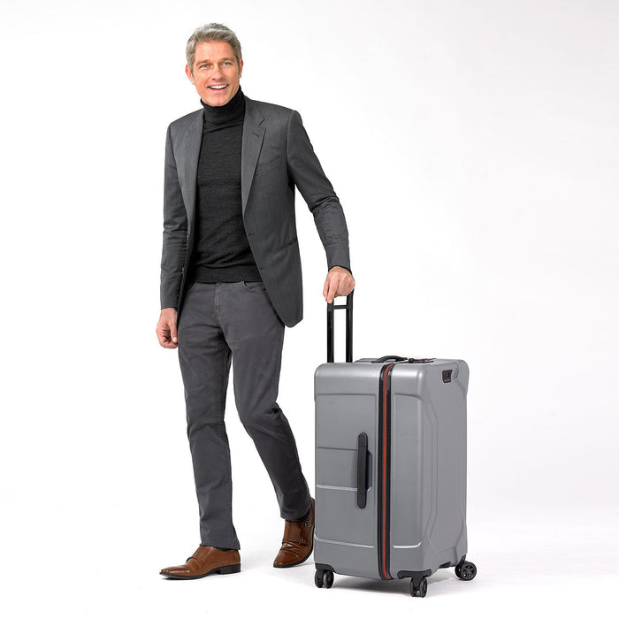 Briggs & Riley TORQ Medium Trunk Spinner