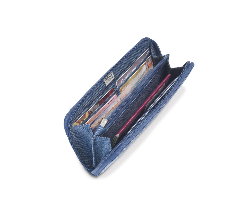 Pacsafe RFIDsafe™ LX250 RFID Blocking Zippered Travel Wallet