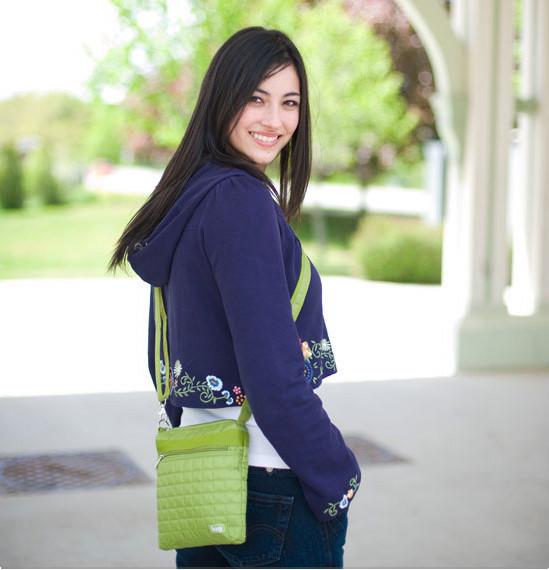 Skipper Shoulder Pouch - Jet-Setter.ca