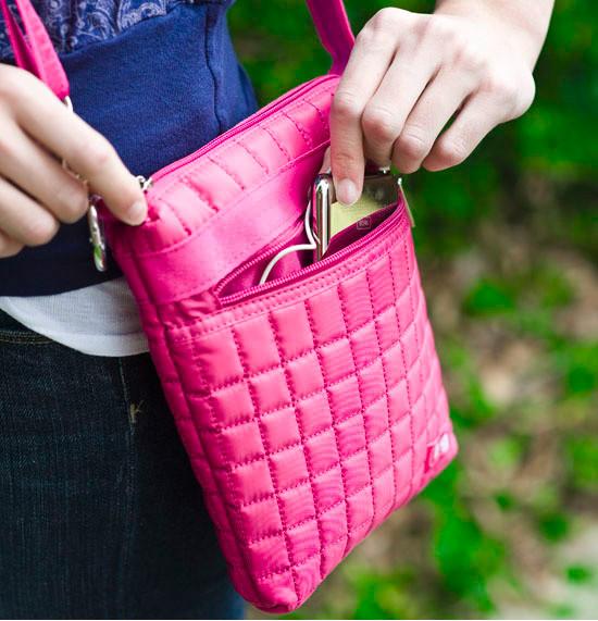 Skipper Shoulder Pouch - Jet-Setter.ca