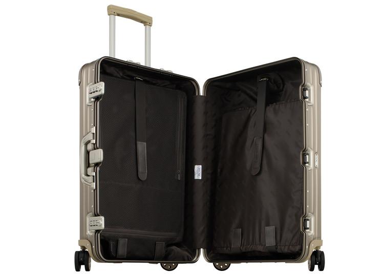 Rimowa topas 26 hotsell